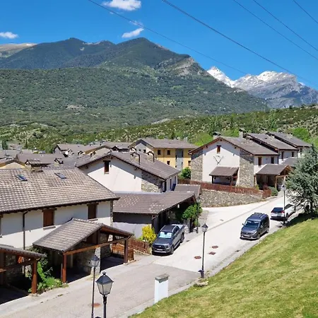 Terrazas Del Pirineo En Villanúa